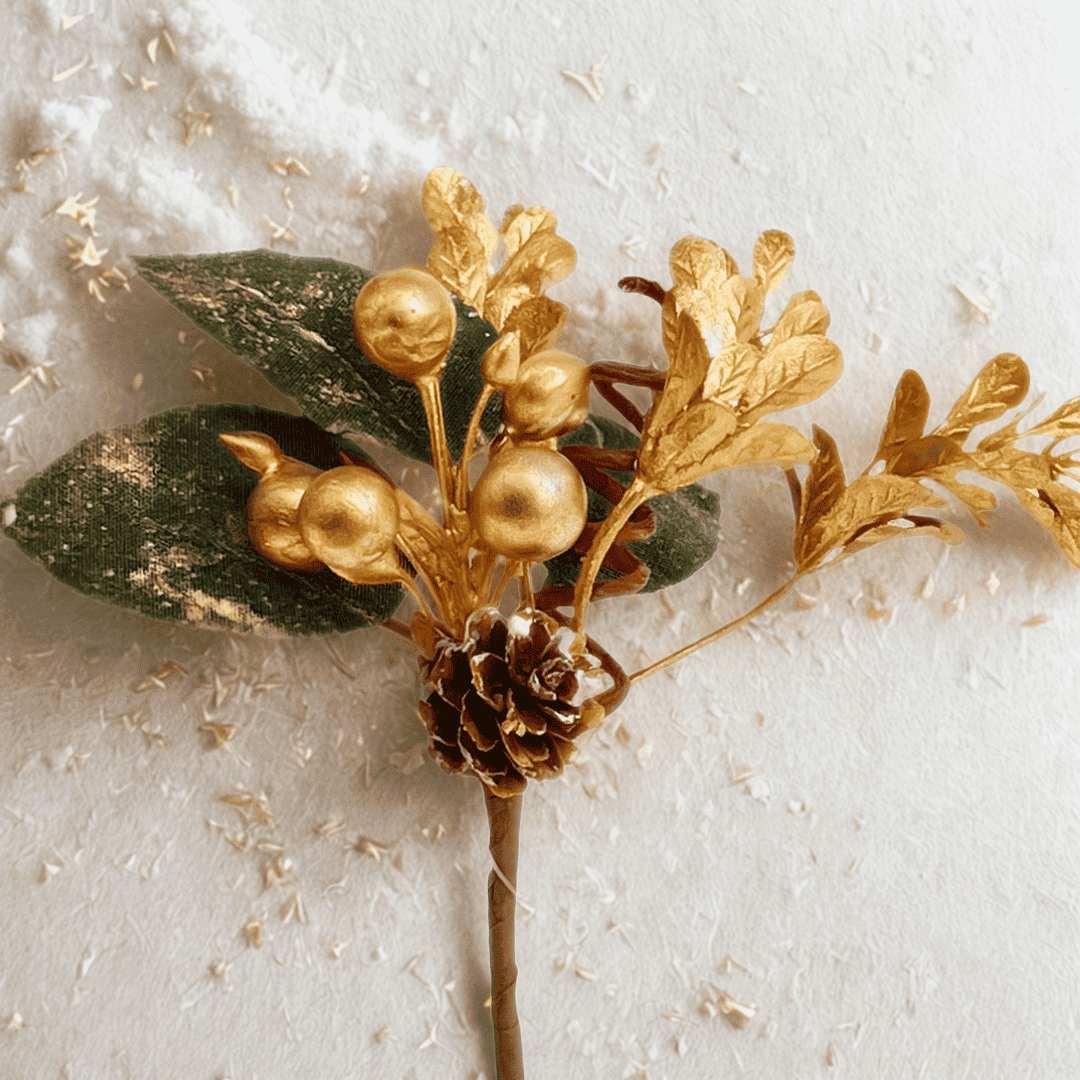 (FLA01450G) PICK FOLLAJE CON PIÑAS 15CM ORO