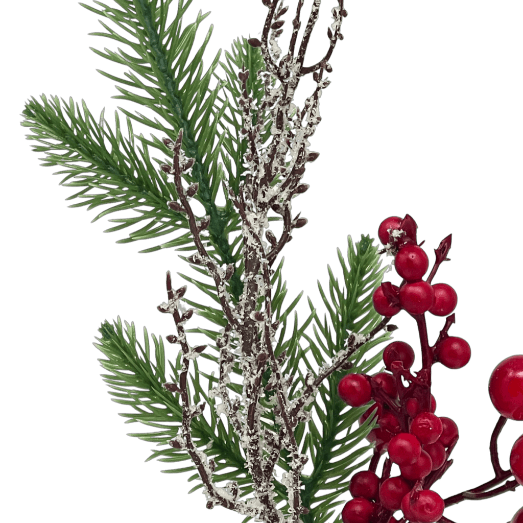 (Fla01487R) Follaje De Pino con Berries 35Cm