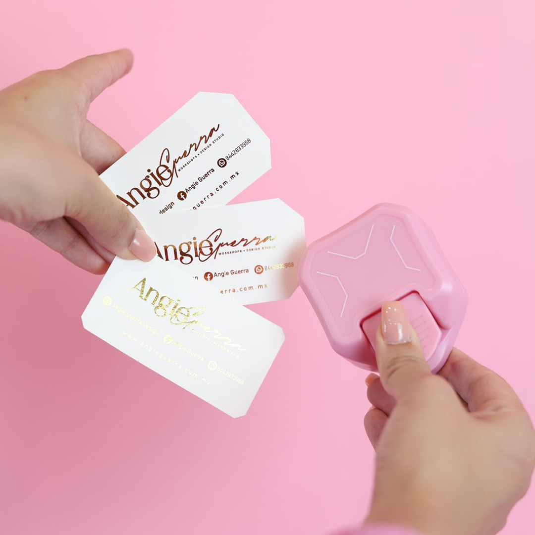 (28626) Redondeadora de esquinas cuadrada, TEAM PINK